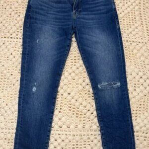 Frame Women's Blue Distressed Jeans. #23